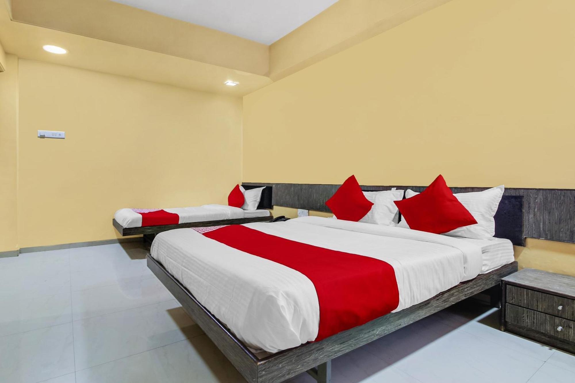 Hotel O Priyanka Residency Solapur Dış mekan fotoğraf