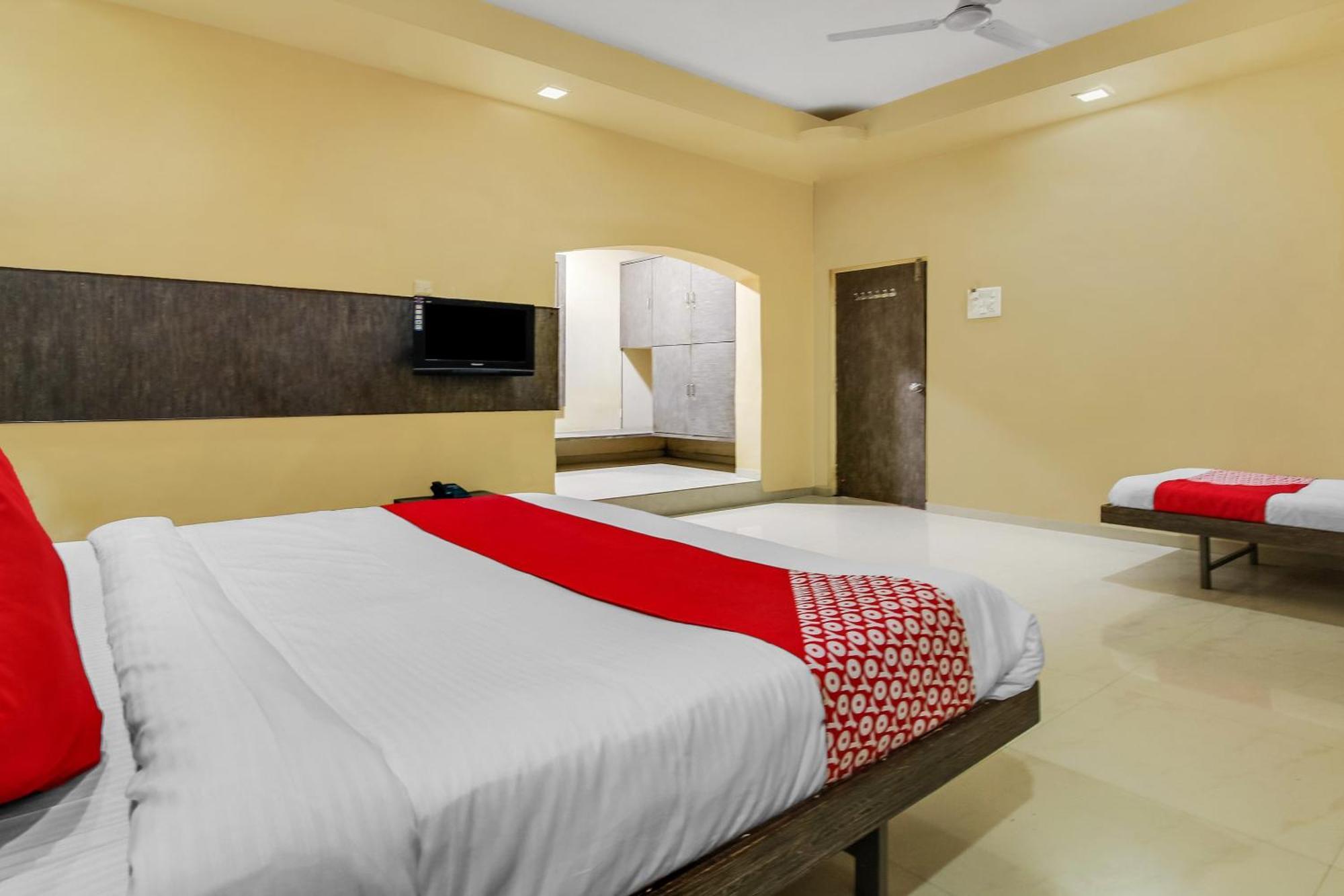 Hotel O Priyanka Residency Solapur Dış mekan fotoğraf